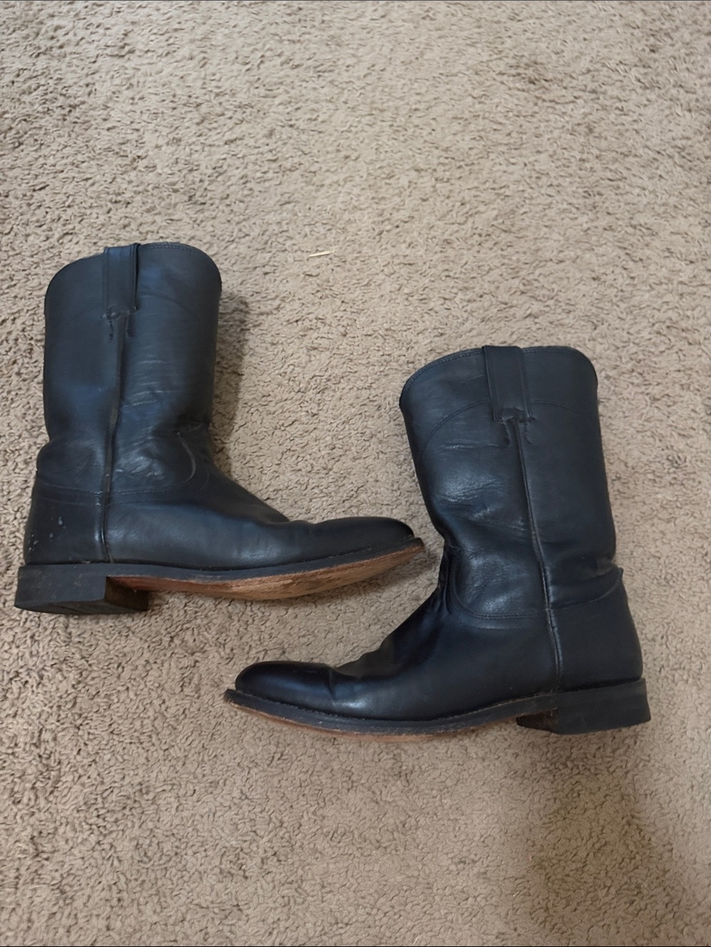 Women’s size 8 1/2 boots